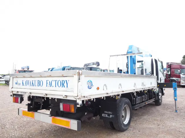 いすゞ エルフ 4HK1(2WD)の写真5