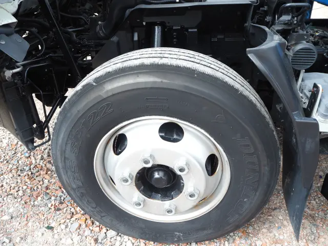 いすゞ エルフ 4HK1(2WD)の写真33