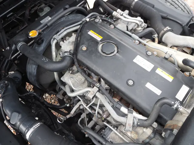 いすゞ エルフ 4HK1(2WD)の写真34