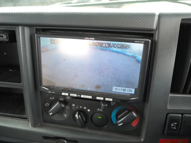 いすゞ エルフ 4HK1(2WD)の写真50