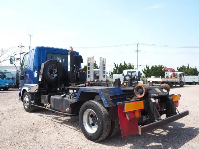 三菱 ファイター PA-FK61F(2WD)の写真3