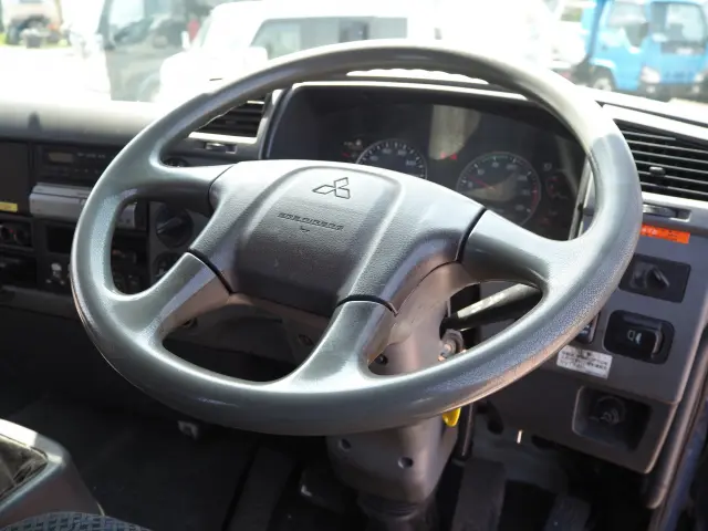 三菱 ファイター PA-FK61F(2WD)の写真46