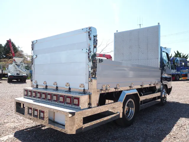 三菱 キャンター KK-FE70EB(2WD)の写真5