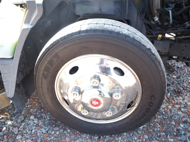 三菱 キャンター KK-FE70EB(2WD)の写真13