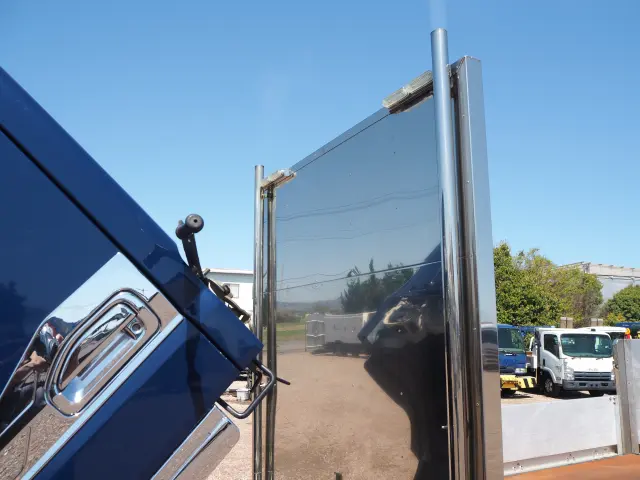 三菱 キャンター KK-FE70EB(2WD)の写真29