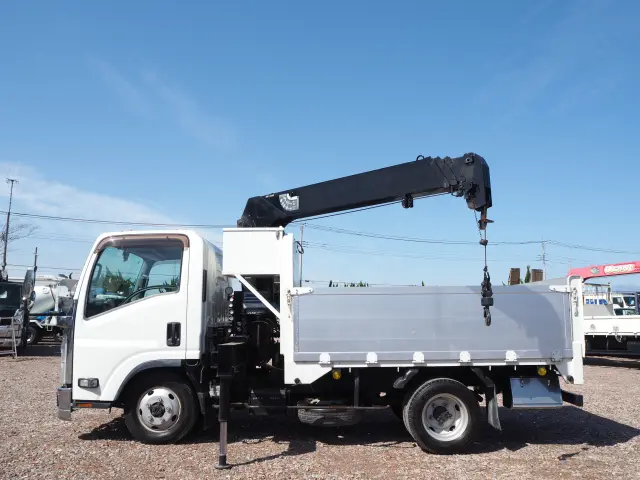 いすゞ エルフ TKG-NMS85AN(4WD)の写真2