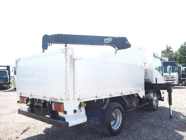 いすゞ エルフ TKG-NMS85AN(4WD)の写真5