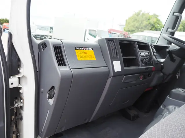 いすゞ エルフ TKG-NMS85AN(4WD)の写真37