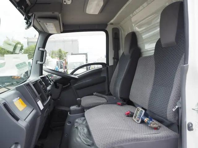 いすゞ エルフ TKG-NMS85AN(4WD)の写真39