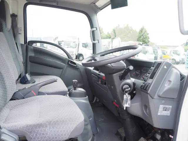いすゞ エルフ TKG-NMS85AN(4WD)の写真42