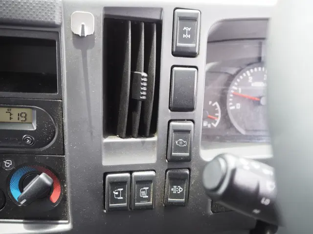 いすゞ エルフ TKG-NMS85AN(4WD)の写真48