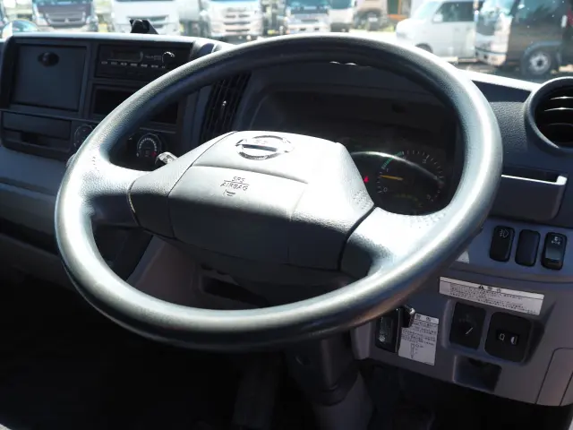 日産 アトラス TPG-FEB8W(2WD)の写真45