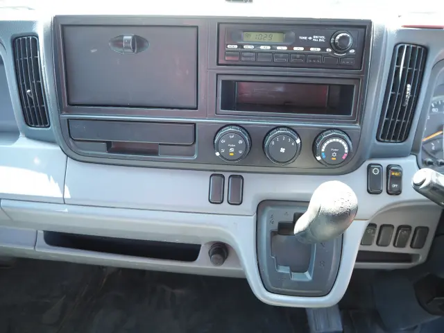 日産 アトラス TPG-FEB8W(2WD)の写真47