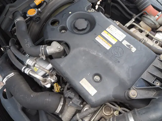 いすゞ エルフ BKG-NKR85AN(2WD)の写真32