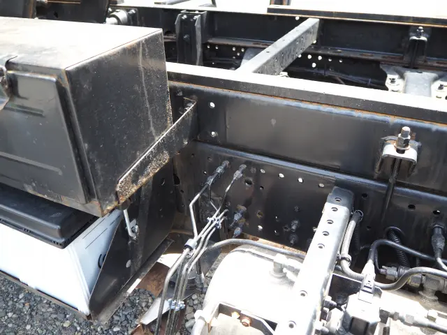 いすゞ フォワード TKG-FRR90S1(2WD)の写真16