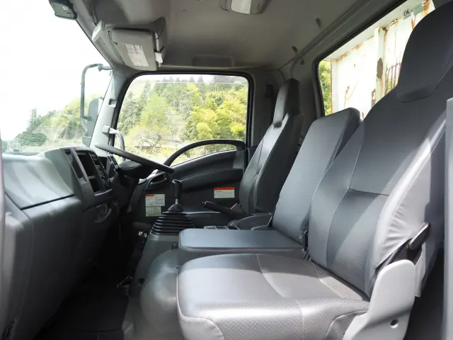 いすゞ フォワード TKG-FRR90S1(2WD)の写真42