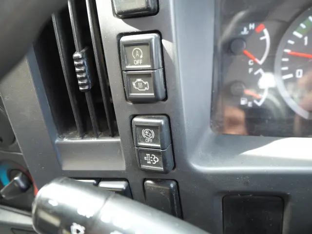 いすゞ フォワード TKG-FRR90S1(2WD)の写真48