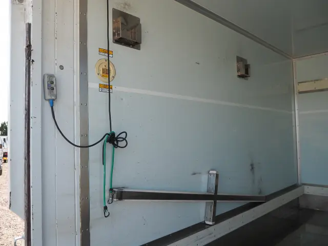 日野 デュトロ TKG-XZC605M(2WD)の写真21