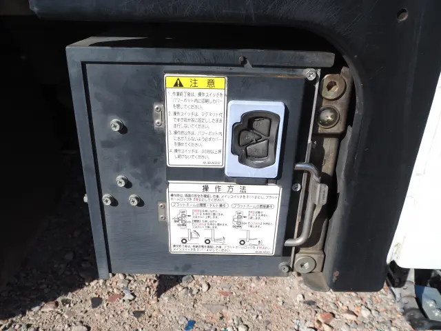 日野 デュトロ TKG-XZC605M(2WD)の写真24