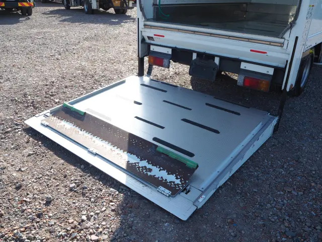 日野 デュトロ TKG-XZC605M(2WD)の写真19