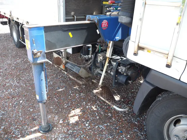 日野 レンジャー TKG-FD7JLAG(2WD)の写真9