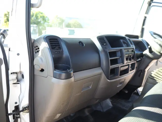 日産 アトラス TKG-SZ5F24(4WD)の写真27