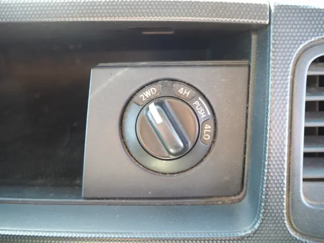 日産 アトラス TKG-SZ5F24(4WD)の写真41