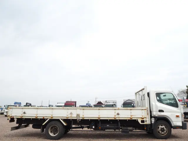 三菱 キャンター 2PG-FED90(2WD)の写真6