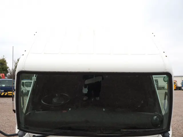 三菱 キャンター 2PG-FED90(2WD)の写真9