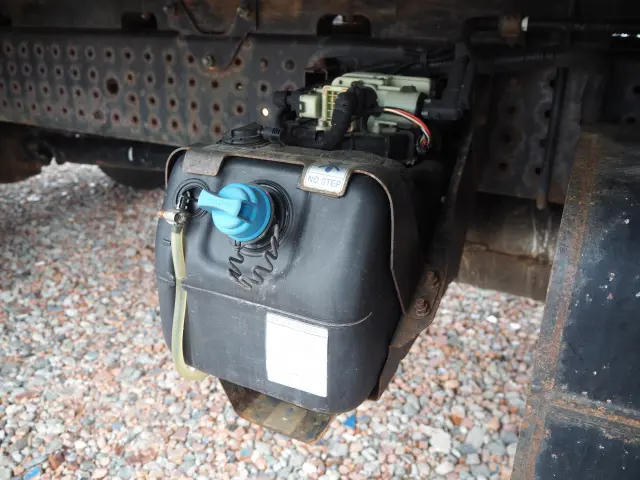 三菱 キャンター 2PG-FED90(2WD)の写真16