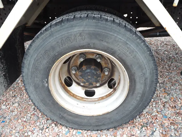 三菱 キャンター 2PG-FED90(2WD)の写真18