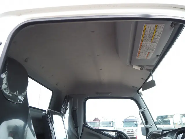 三菱 キャンター 2PG-FED90(2WD)の写真41