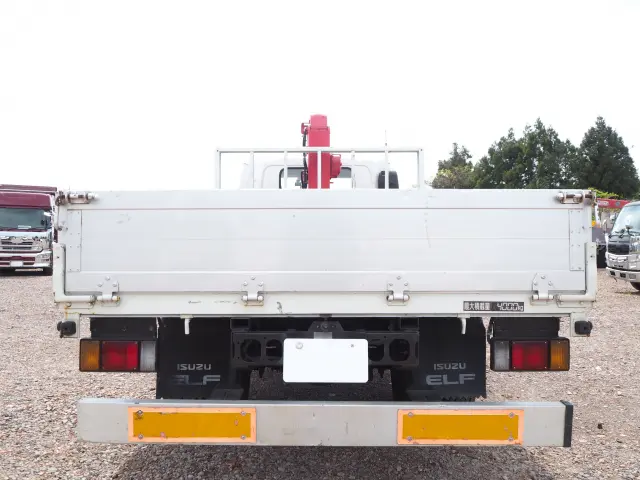 いすゞ エルフ PA-NPR81N(2WD)の写真4