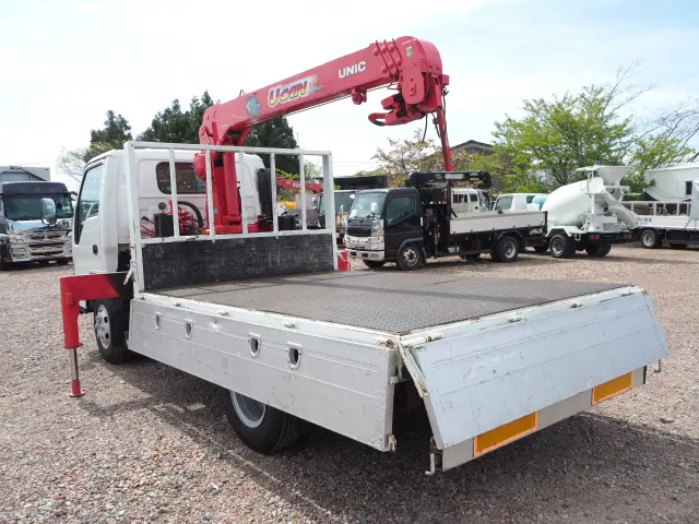 いすゞ エルフ PA-NPR81N(2WD)の写真16