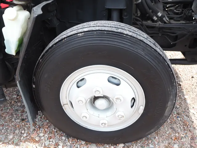 いすゞ エルフ PA-NPR81N(2WD)の写真20