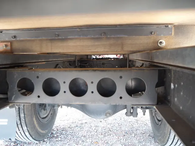 いすゞ エルフ PA-NPR81N(2WD)の写真29