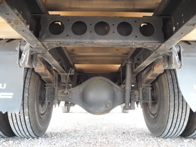 いすゞ エルフ PA-NPR81N(2WD)の写真30