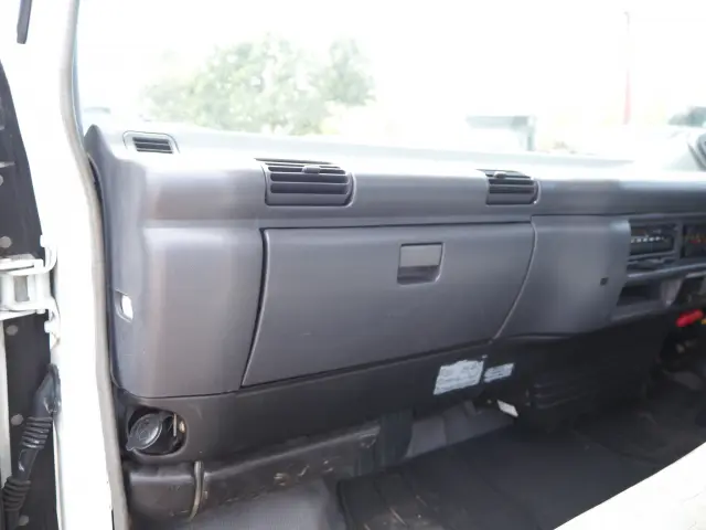 いすゞ エルフ PA-NPR81N(2WD)の写真39