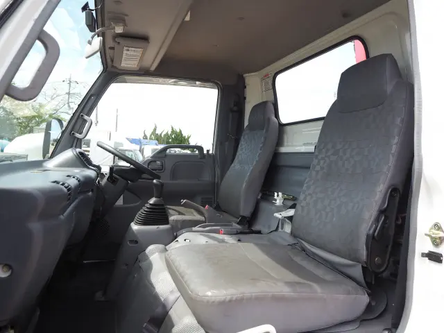 いすゞ エルフ PA-NPR81N(2WD)の写真41