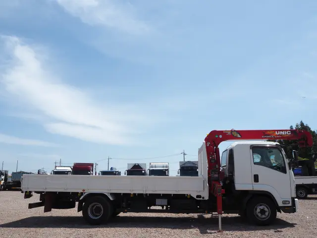 いすゞ フォワード 2RG-FRR90S2(2WD)の写真6