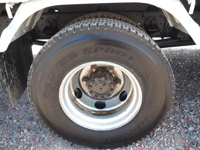 いすゞ フォワード 2RG-FRR90S2(2WD)の写真26