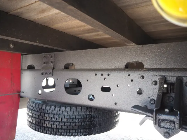 いすゞ フォワード 2RG-FRR90S2(2WD)の写真27