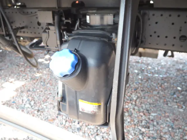 いすゞ フォワード 2RG-FRR90S2(2WD)の写真34