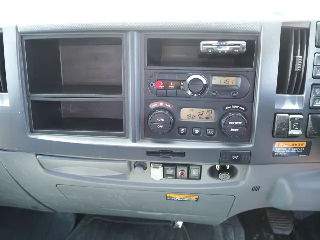 いすゞ フォワード 2RG-FRR90S2(2WD)の写真47