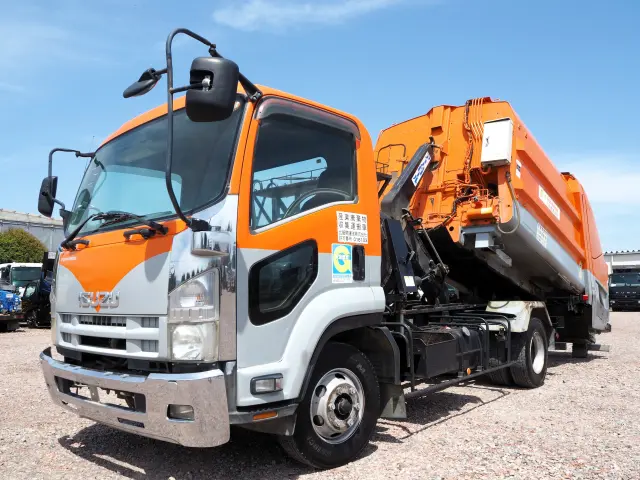 いすゞ フォワード PKG-FRR90S2(2WD)の写真1