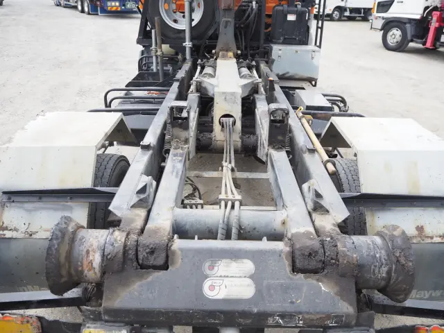 いすゞ フォワード PKG-FRR90S2(2WD)の写真5