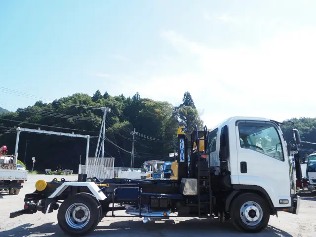 いすゞ フォワード PKG-FRR90S2(2WD)の写真6