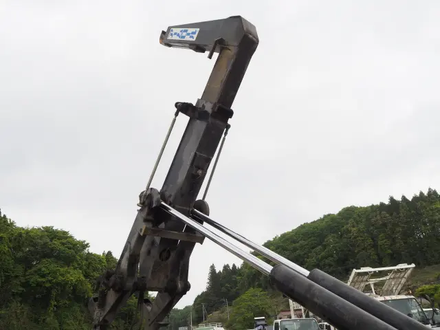 いすゞ フォワード PKG-FRR90S2(2WD)の写真17