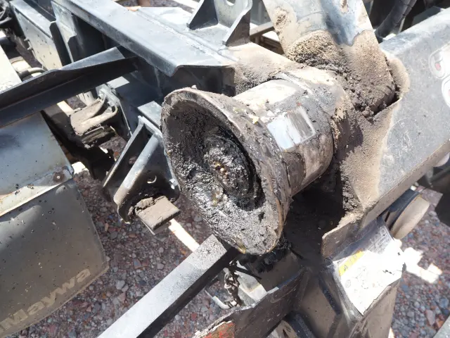 いすゞ フォワード PKG-FRR90S2(2WD)の写真24