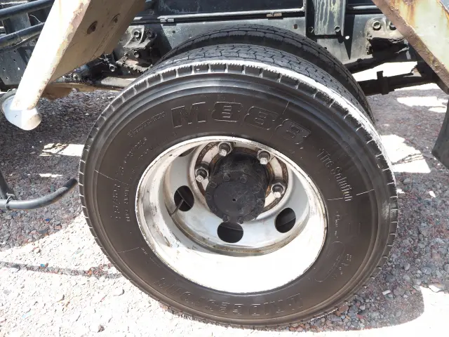 いすゞ フォワード PKG-FRR90S2(2WD)の写真25